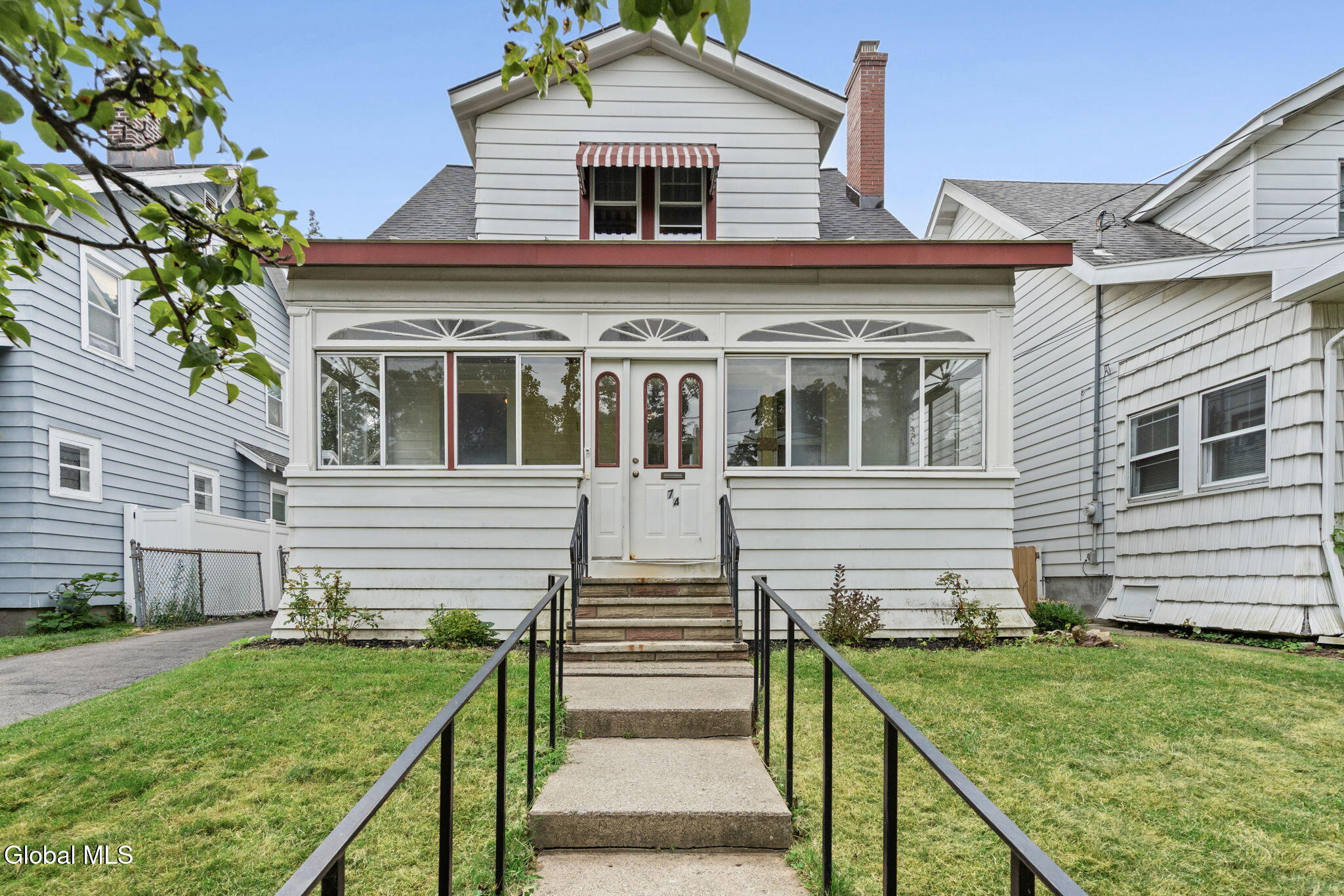 74 Hollywood Avenue Albany NY 12208