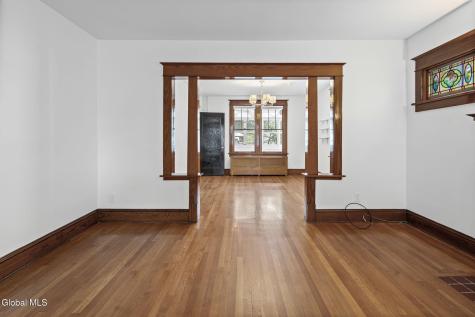 74 Hollywood Avenue Albany NY 12208