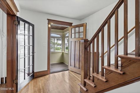 74 Hollywood Avenue Albany NY 12208