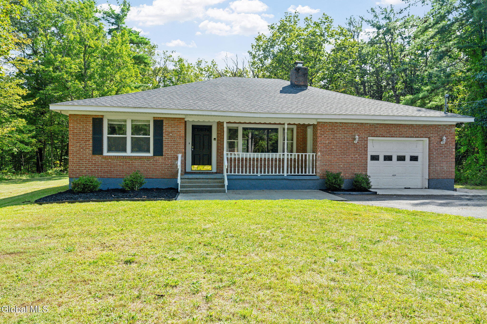367 Closson Road Glenville NY 12302