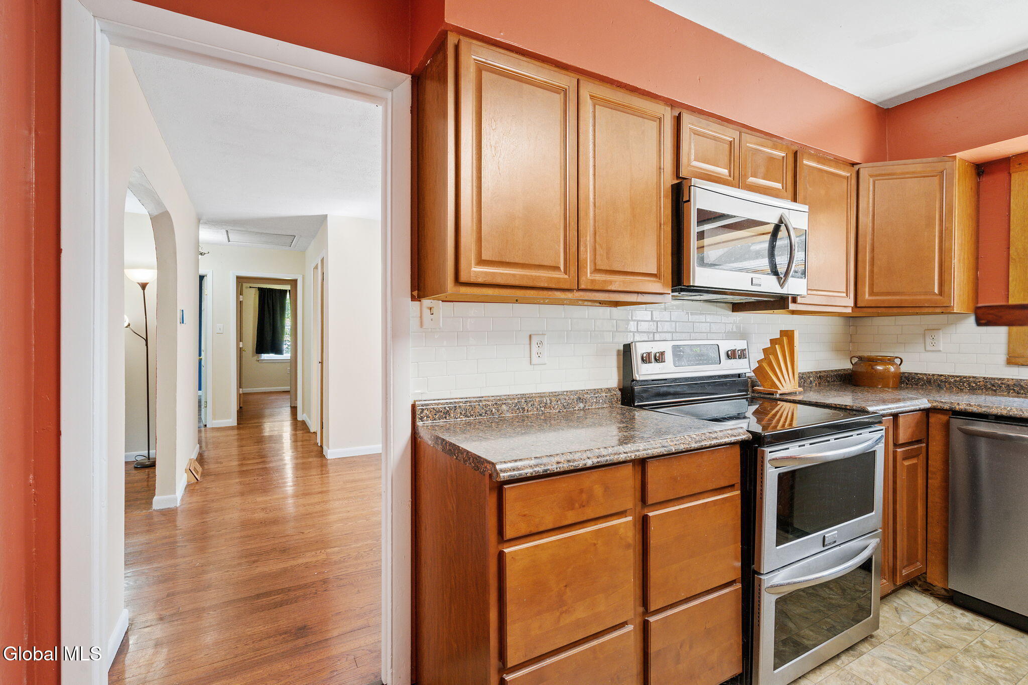 367 Closson Road Glenville NY 12302