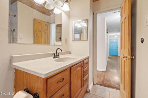 367 Closson Road Glenville NY 12302