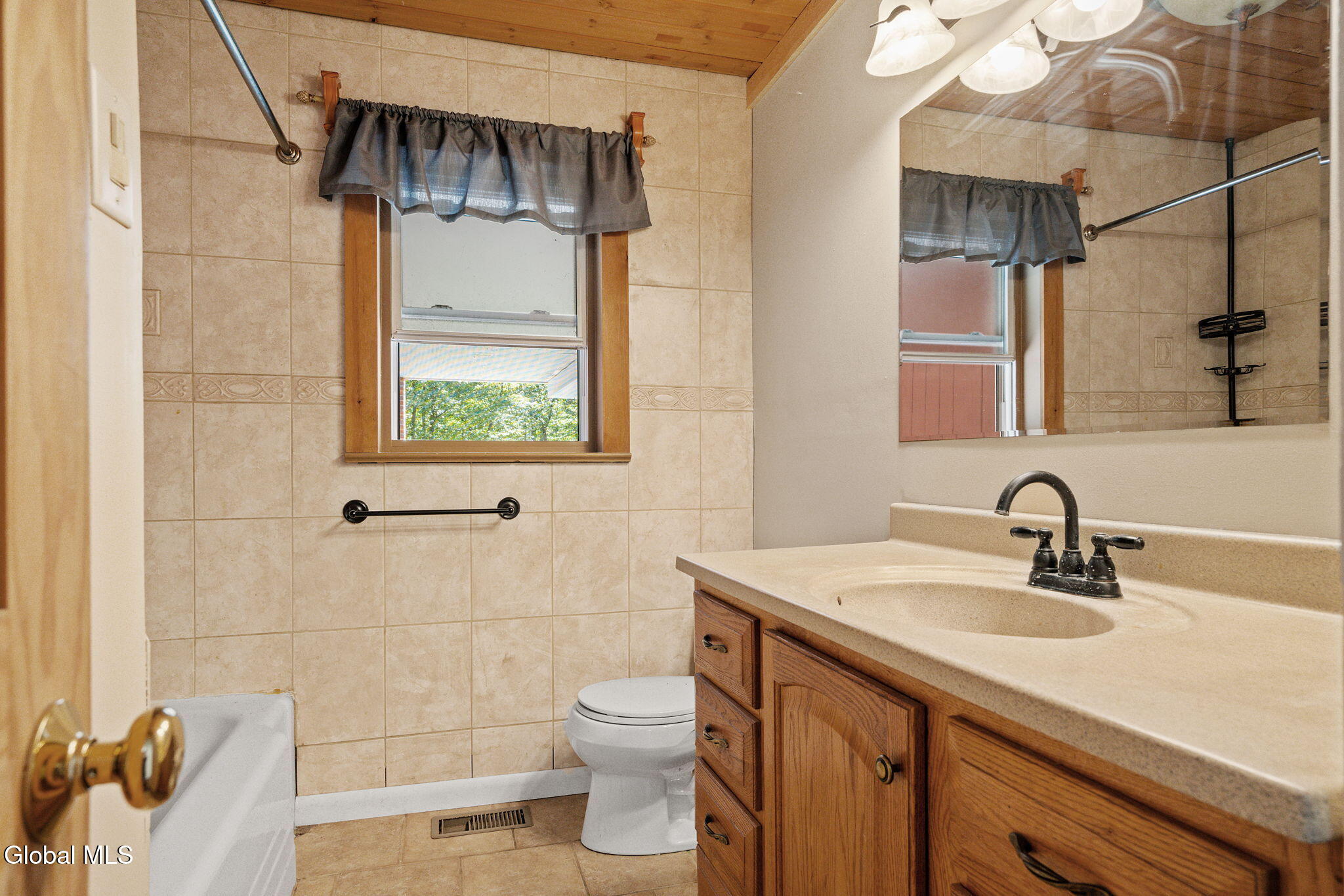 367 Closson Road Glenville NY 12302