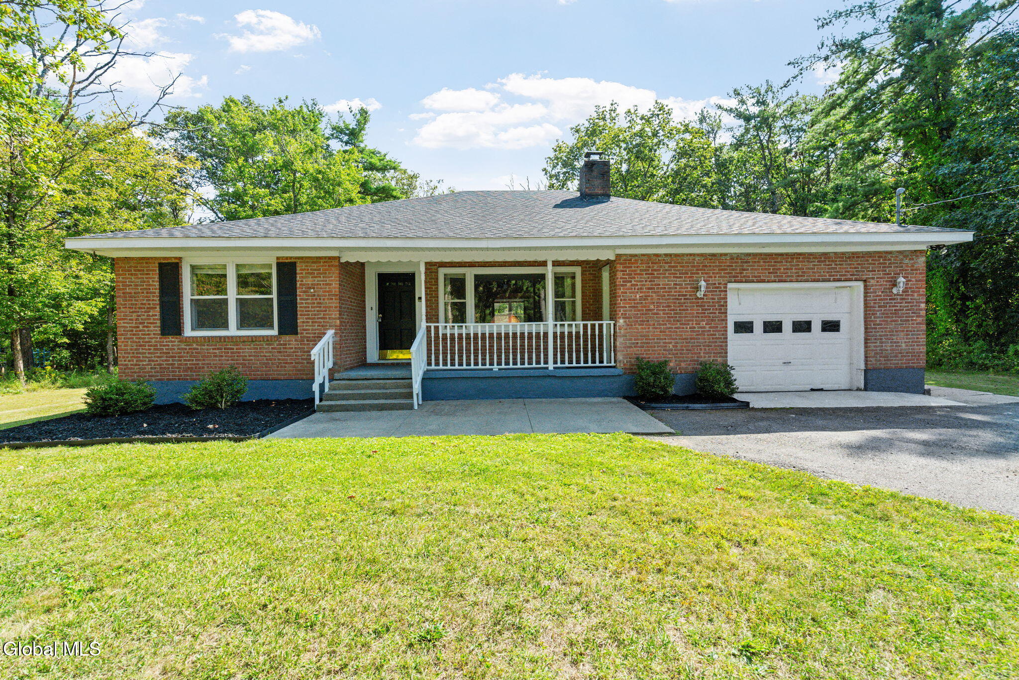 367 Closson Road Glenville NY 12302