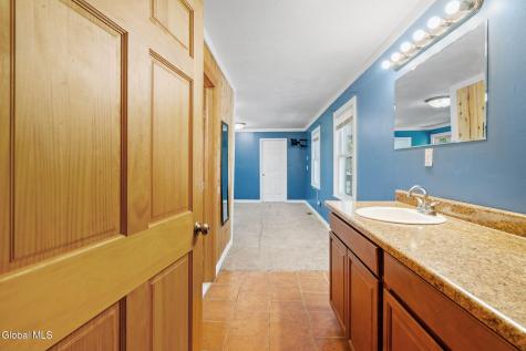 367 Closson Road Glenville NY 12302