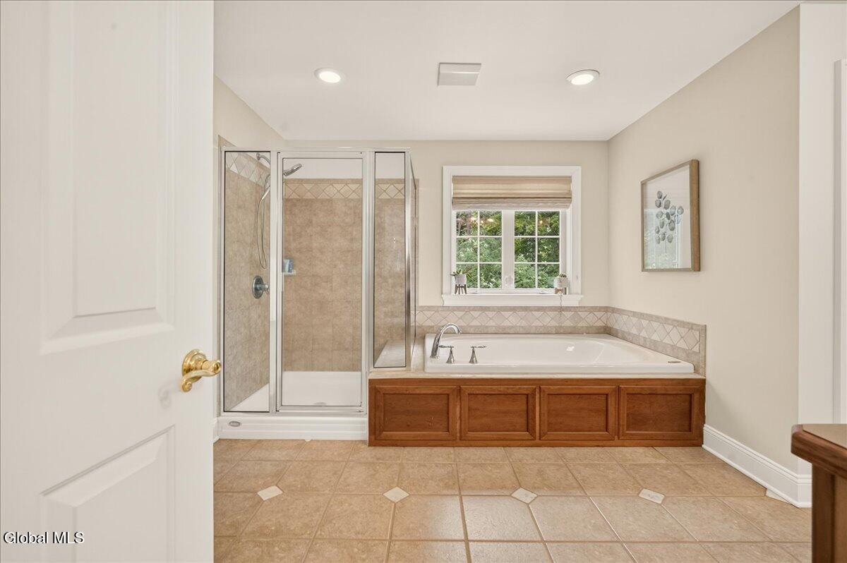 7 Hunter Hill Road Ballston NY 12019