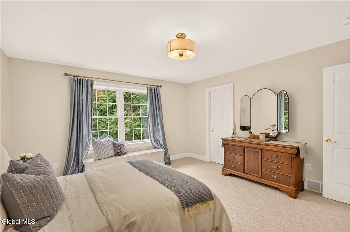7 Hunter Hill Road Ballston NY 12019