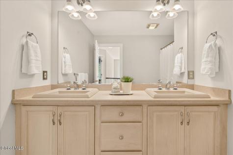 7 Hunter Hill Road Ballston NY 12019
