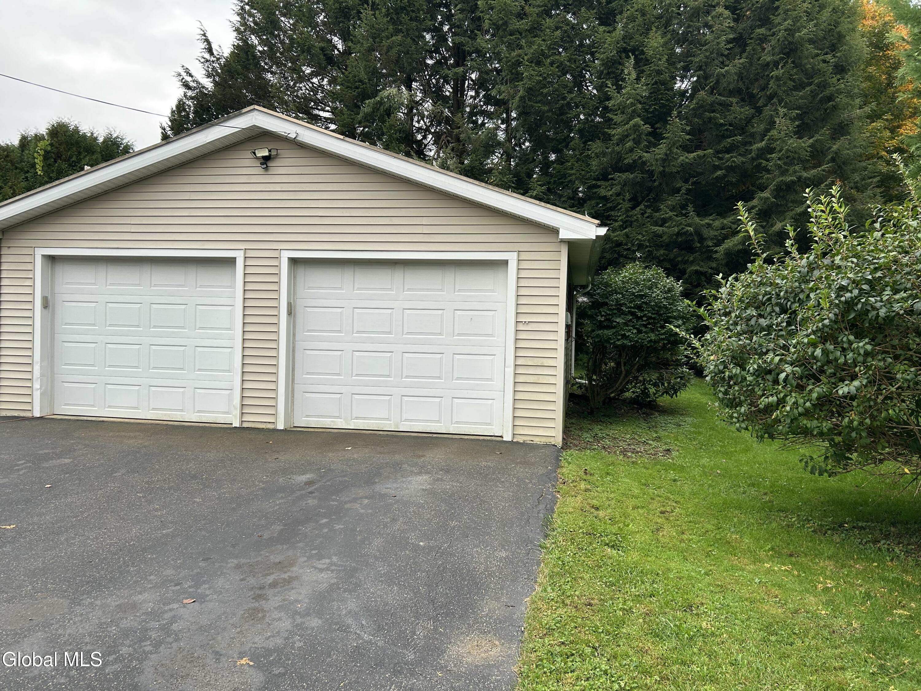 29 Fay Street Gloversville NY 12078