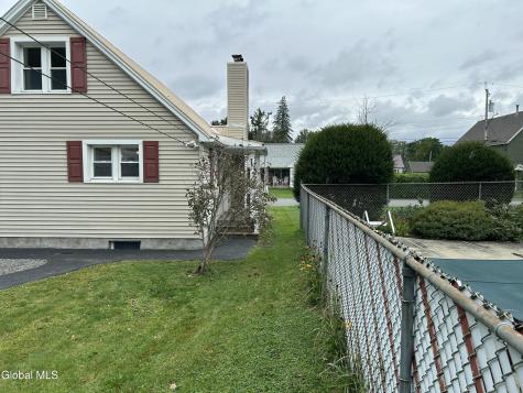 29 Fay Street Gloversville NY 12078