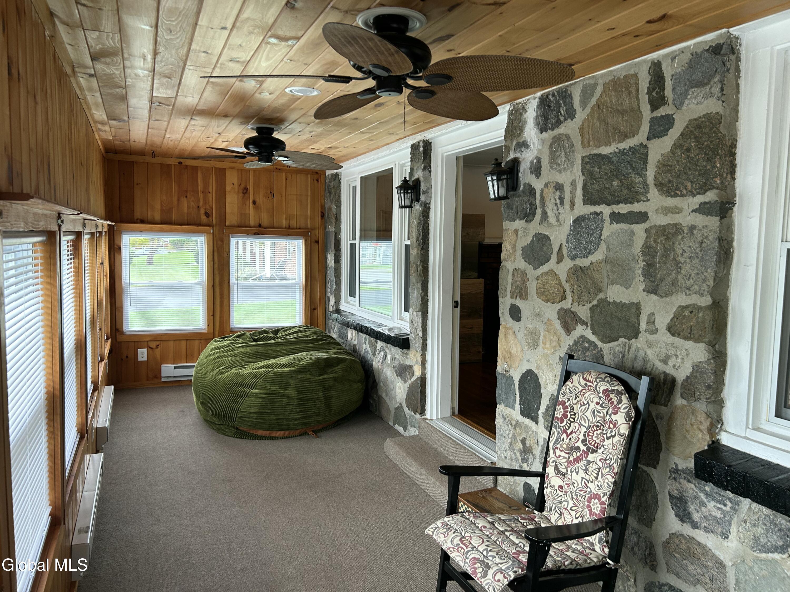 29 Fay Street Gloversville NY 12078