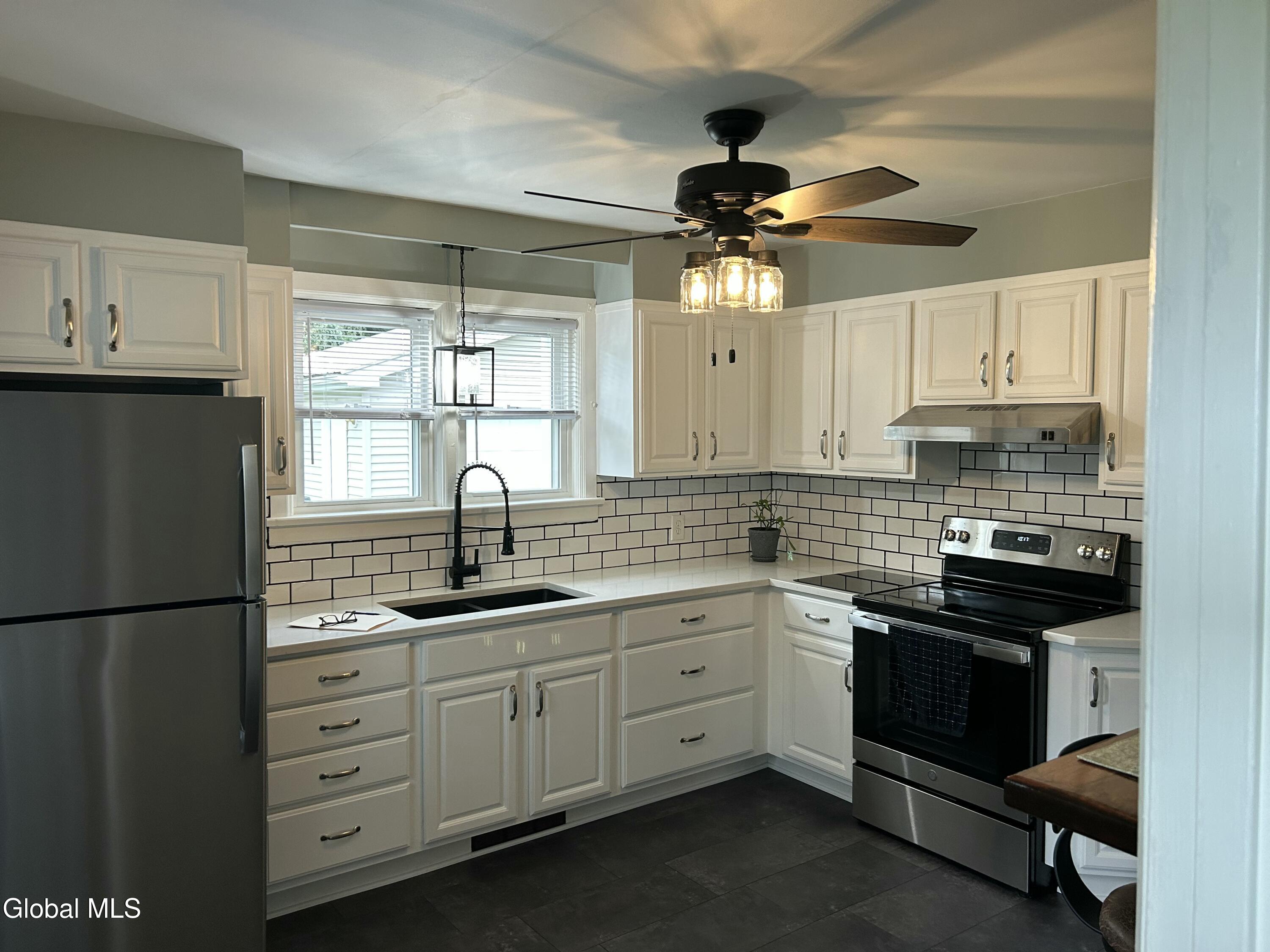 29 Fay Street Gloversville NY 12078