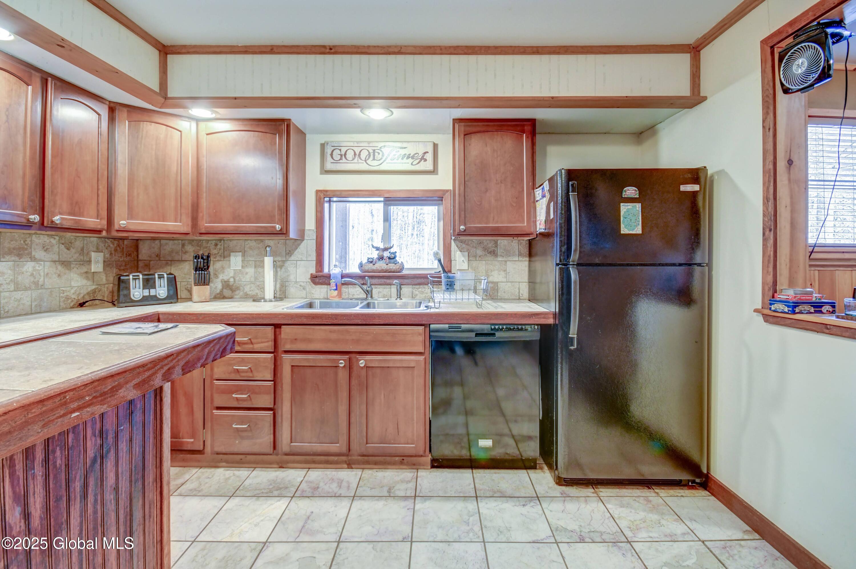 131 Old Page Hill Road Lake Pleasant NY 12108