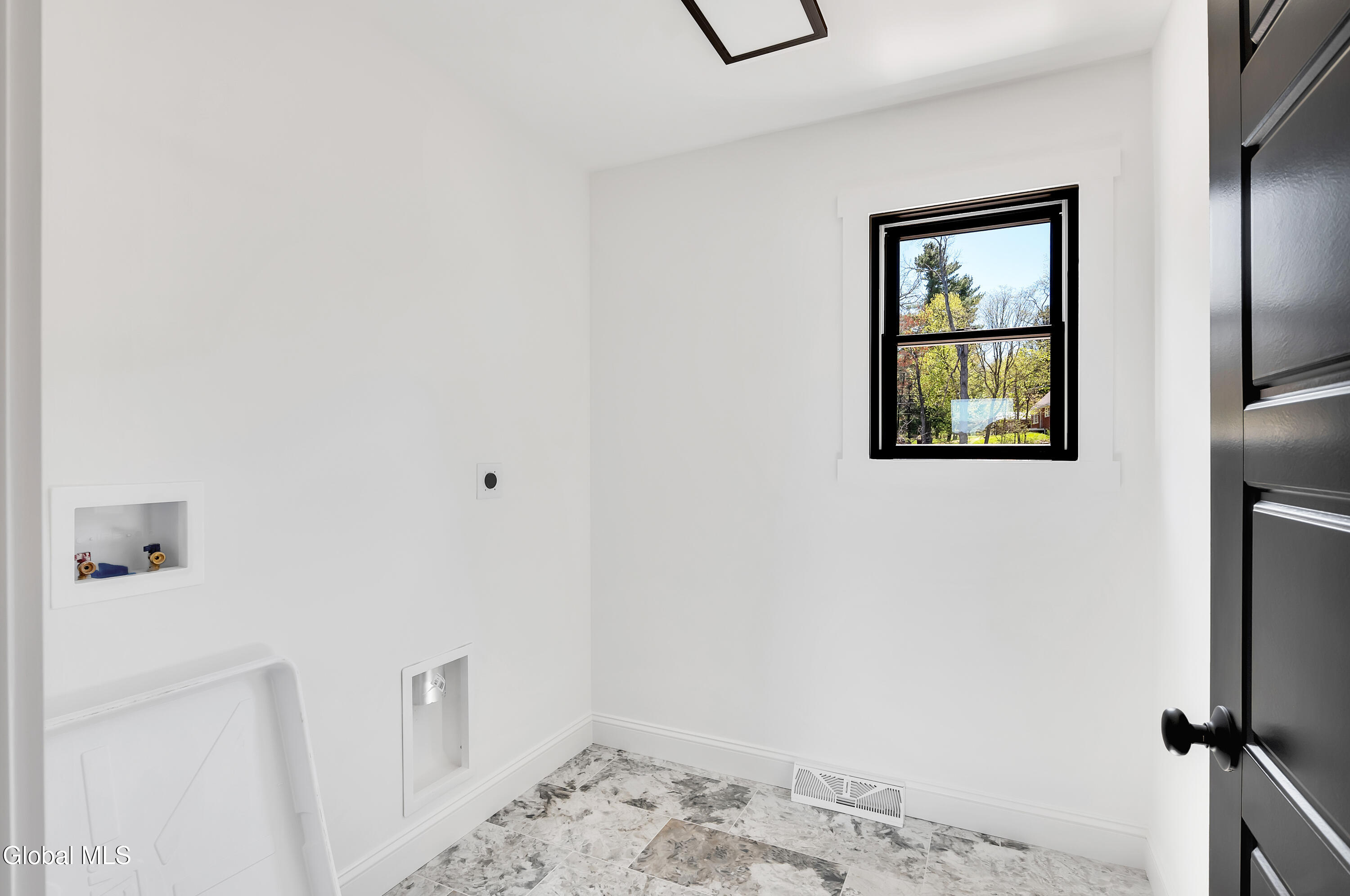 76 Schuurman Road Castleton NY 12033