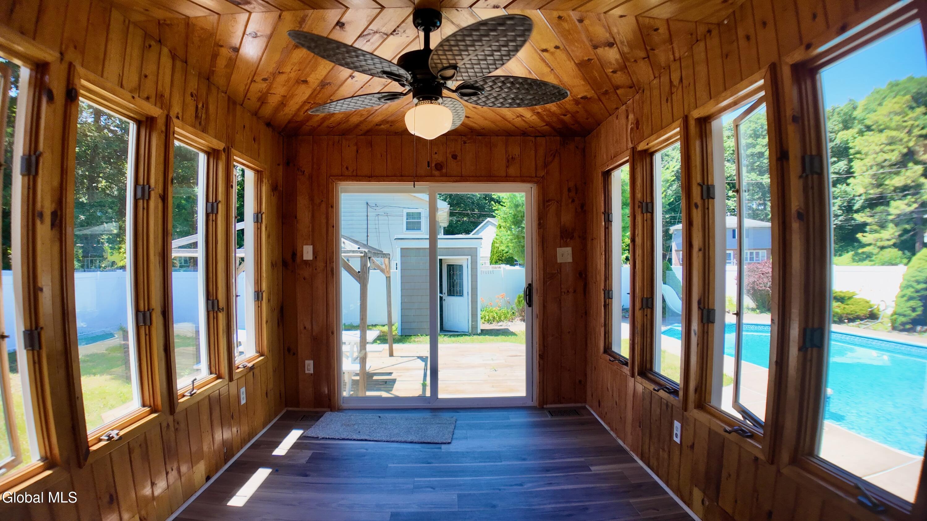 8 Emerson Drive Latham NY 12110