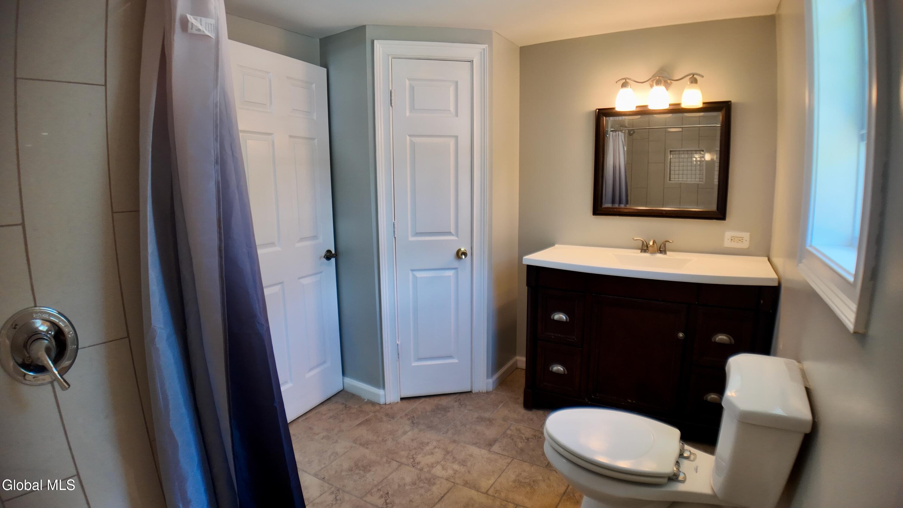 8 Emerson Drive Latham NY 12110