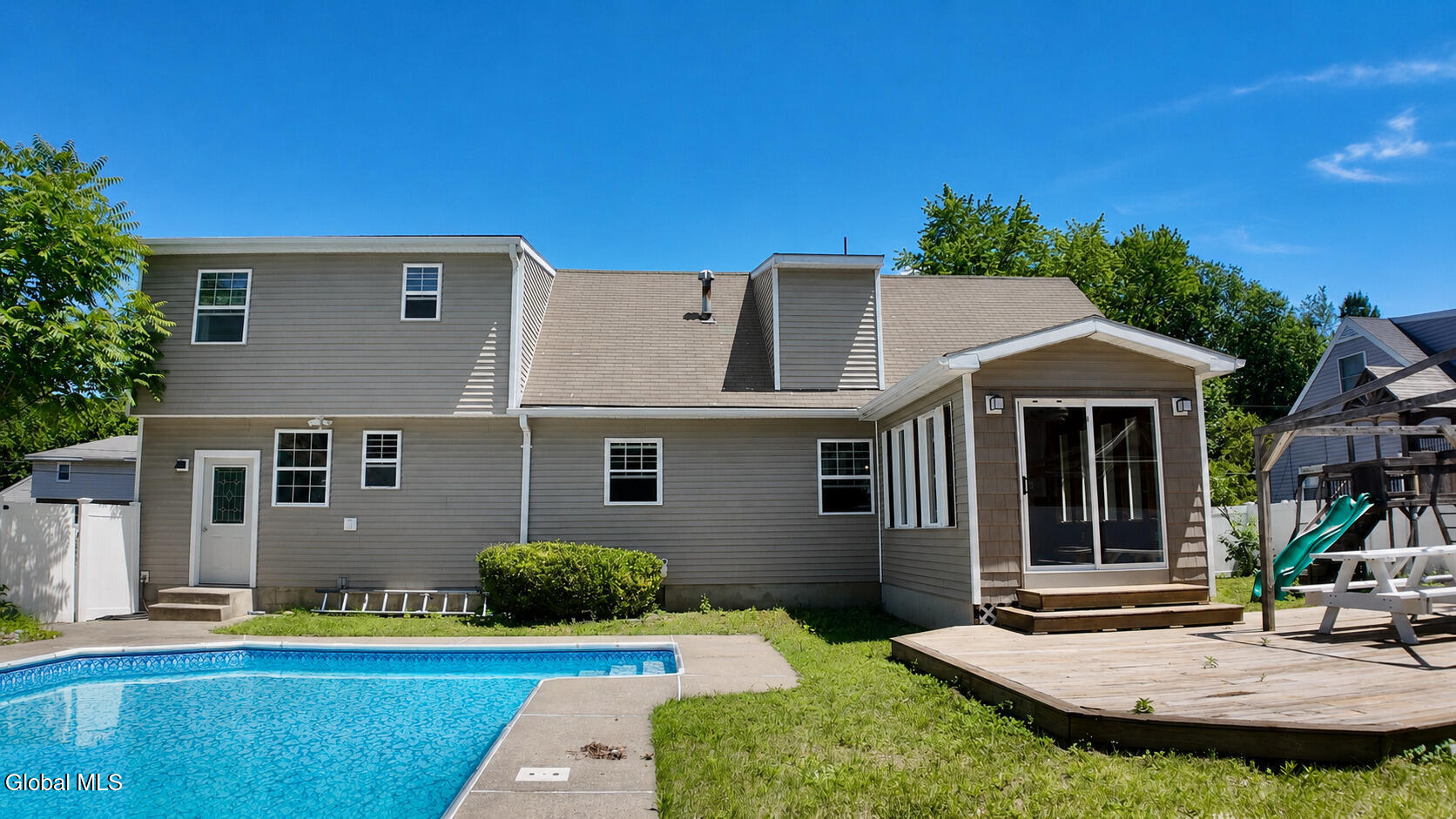 8 Emerson Drive Latham NY 12110