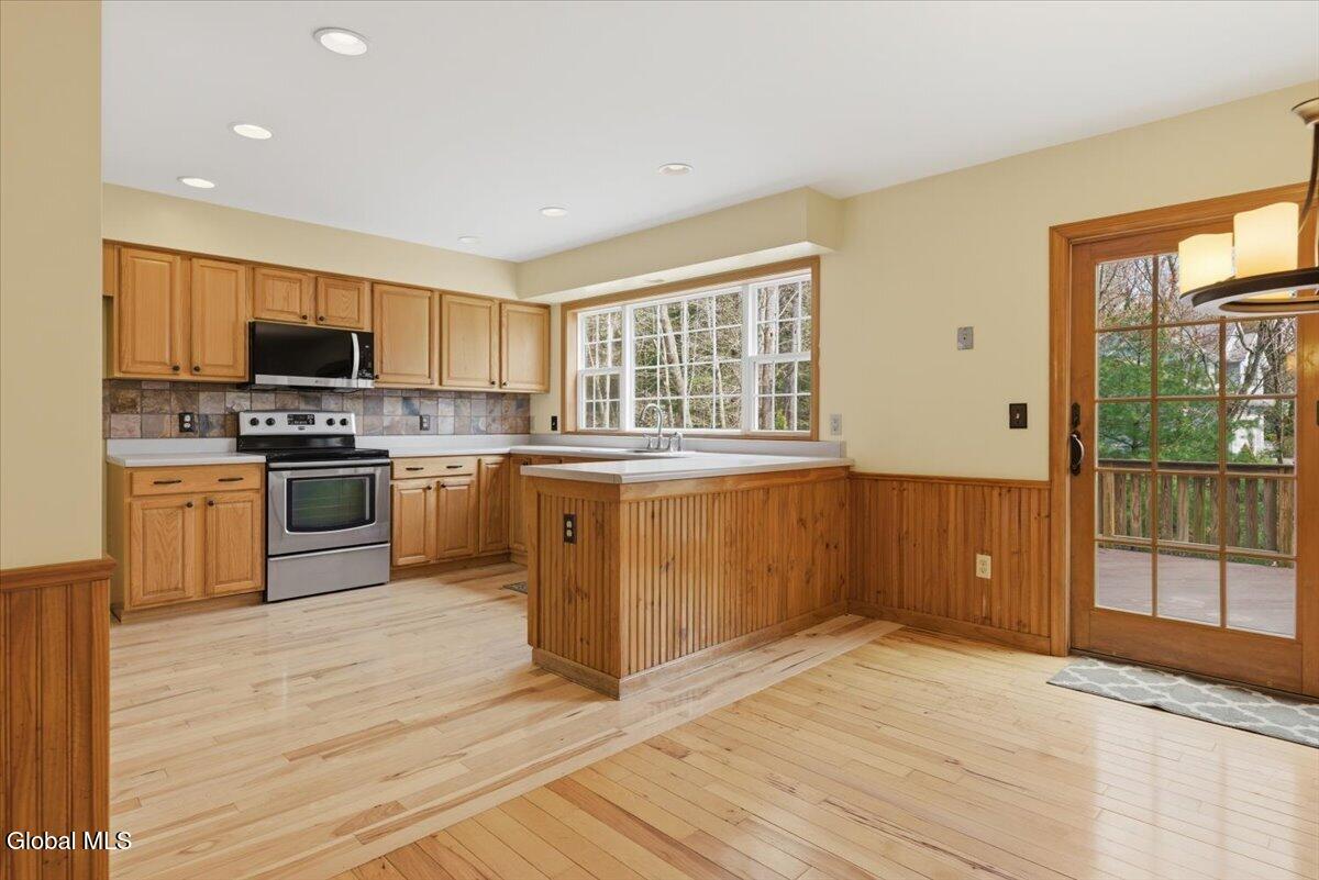 2 Shuvee Lane Gansevoort NY 12831