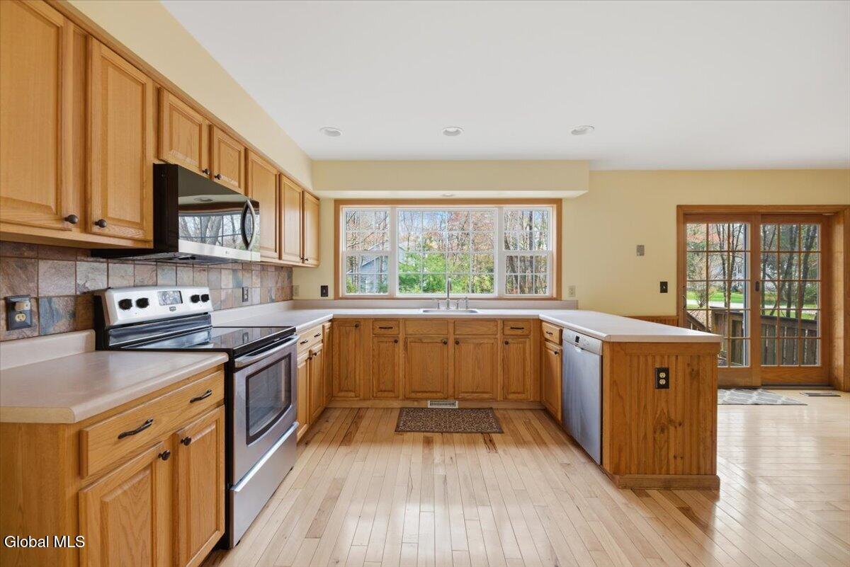 2 Shuvee Lane Gansevoort NY 12831
