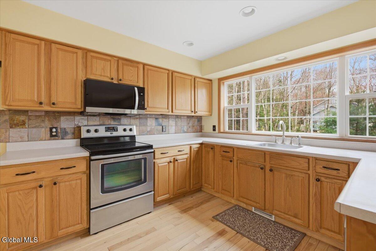 2 Shuvee Lane Gansevoort NY 12831