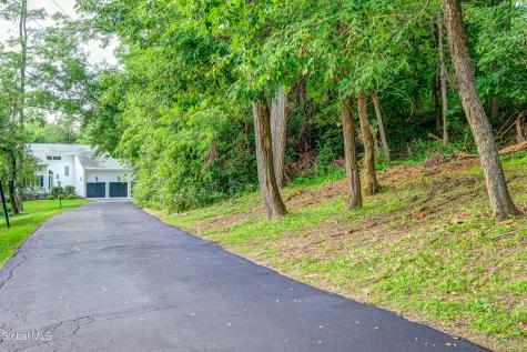 58 Mill Road Latham NY 12110