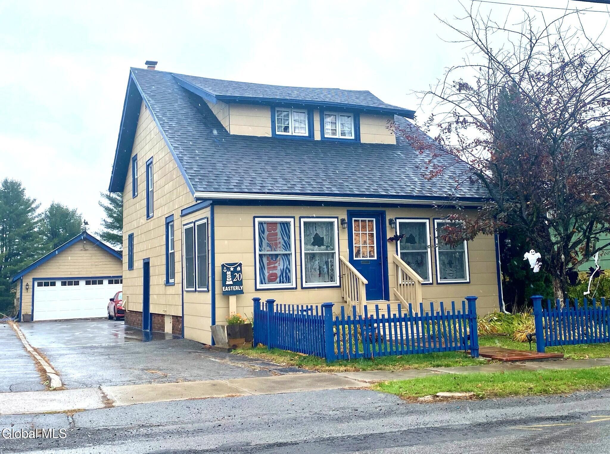 20 Easterly Street Gloversville NY 12078