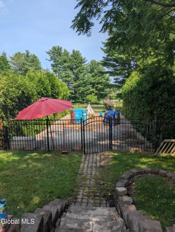 20 Easterly Street Gloversville NY 12078