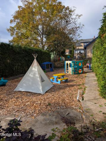 20 Easterly Street Gloversville NY 12078