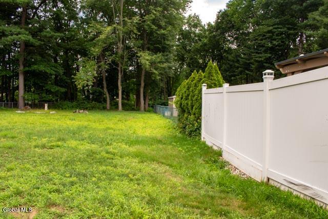 11 Melissa Court Albany NY 12205