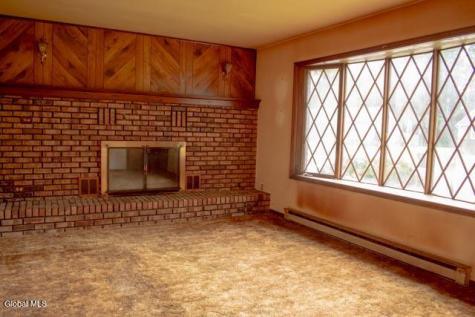 11 Melissa Court Albany NY 12205