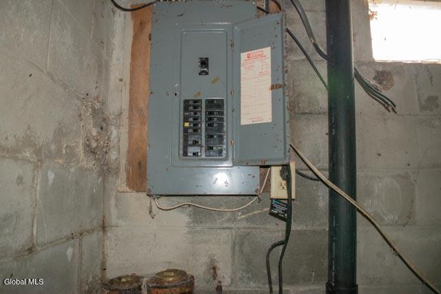 11 Melissa Court Albany NY 12205