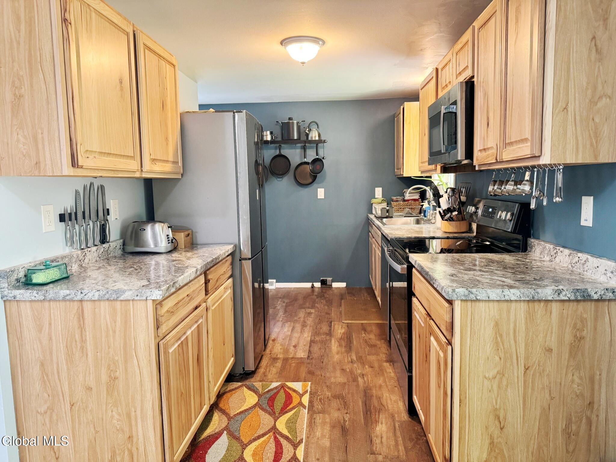 26 Knobhill Road Averill Park NY 12018