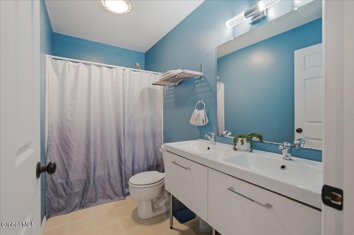 1805 Amsterdam Road Ballston Spa NY 12020