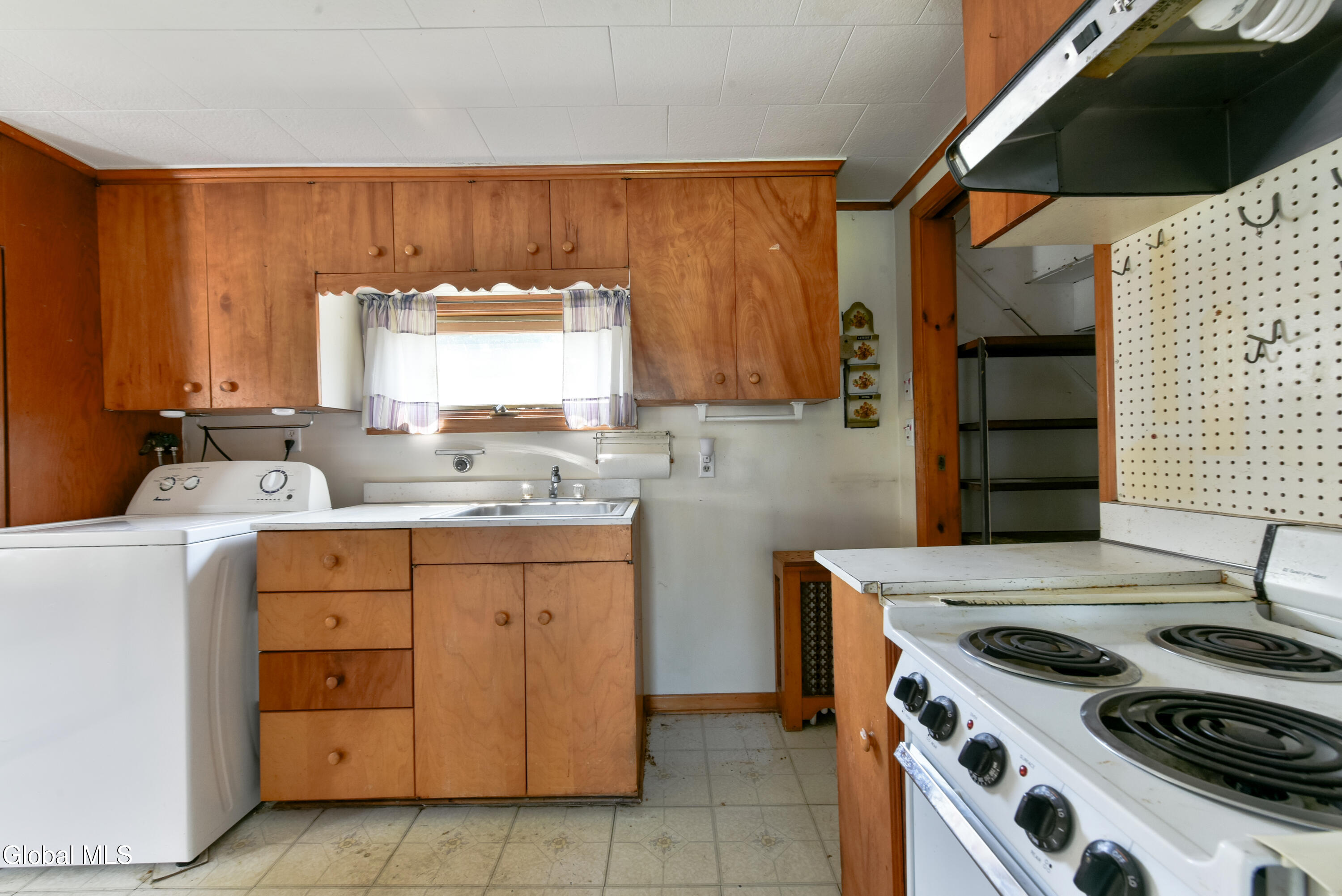 20 Thompson Street Broadalbin NY 12025