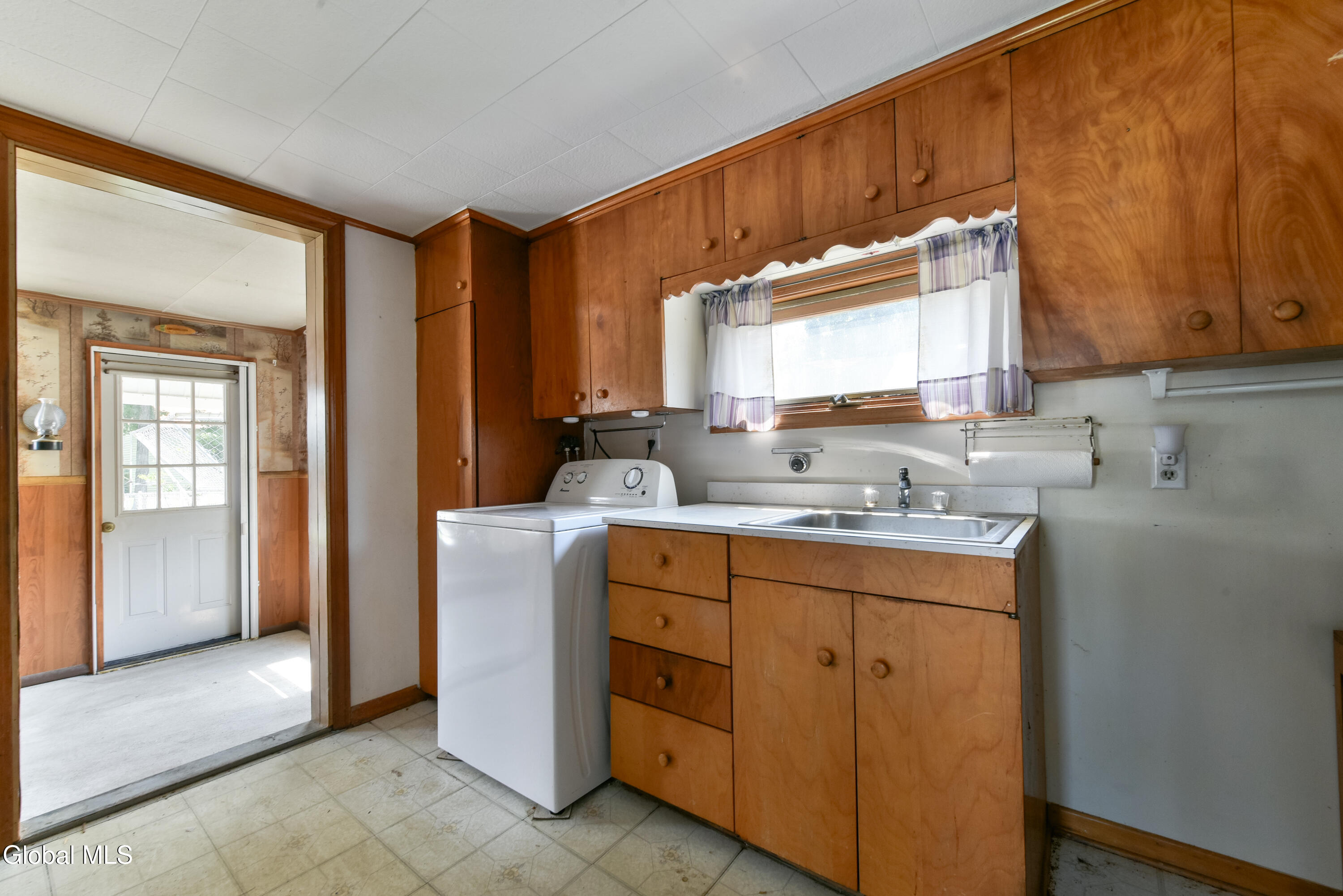 20 Thompson Street Broadalbin NY 12025