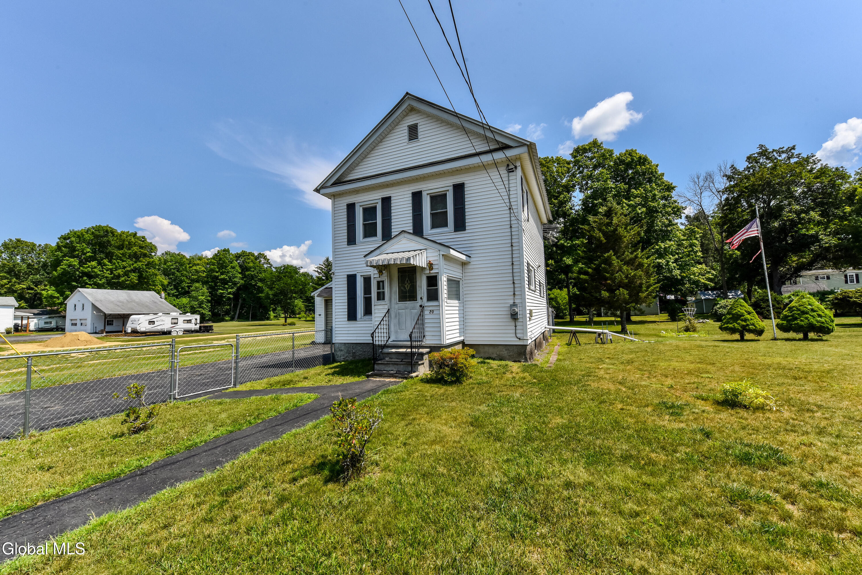 20 Thompson Street Broadalbin NY 12025