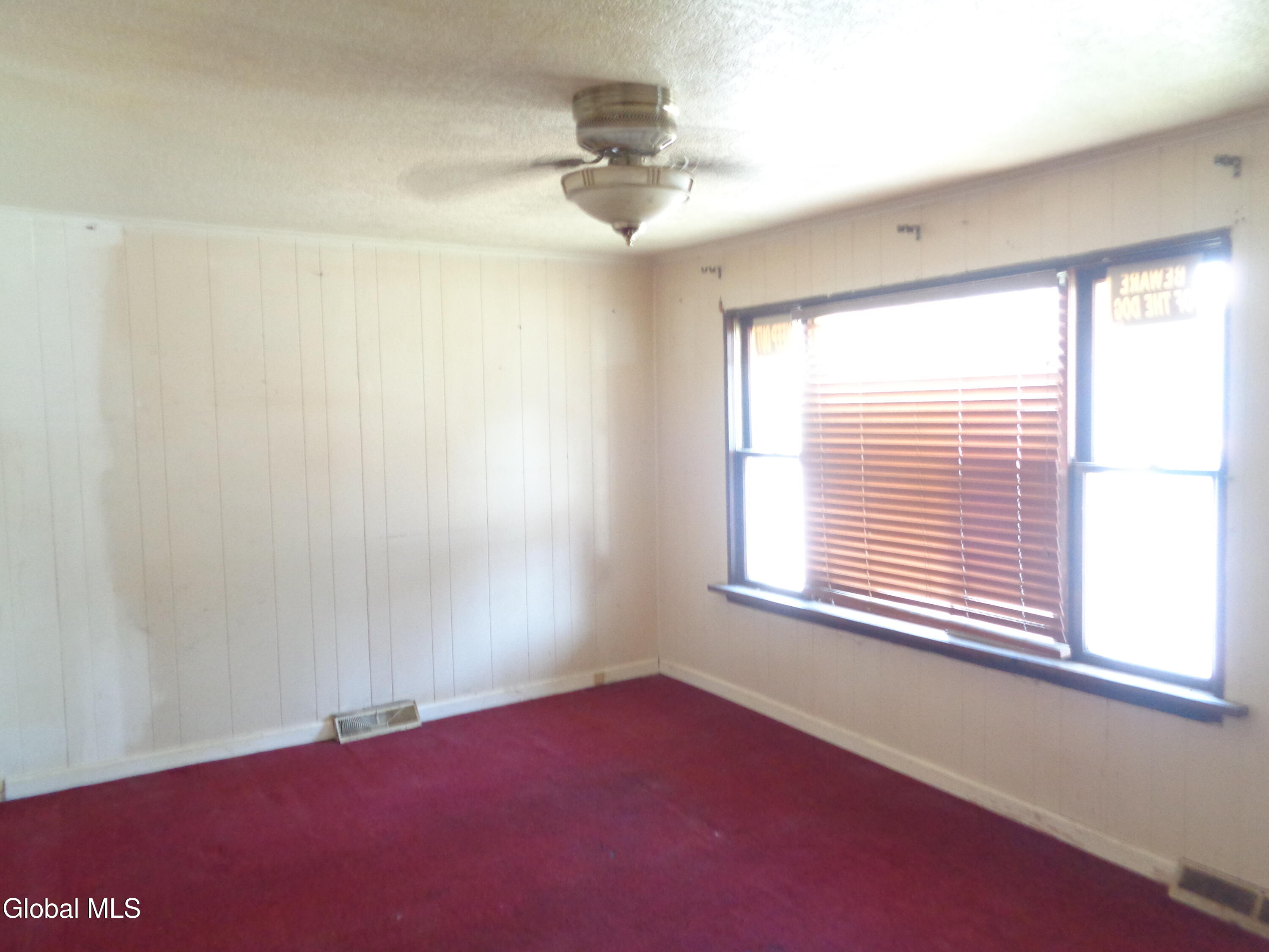 1552 4th Avenue Schenectady NY 12303