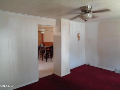 1552 4th Avenue Schenectady NY 12303