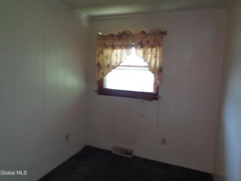 1552 4th Avenue Schenectady NY 12303