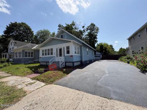 844 Harrison Avenue Schenectady NY 12306