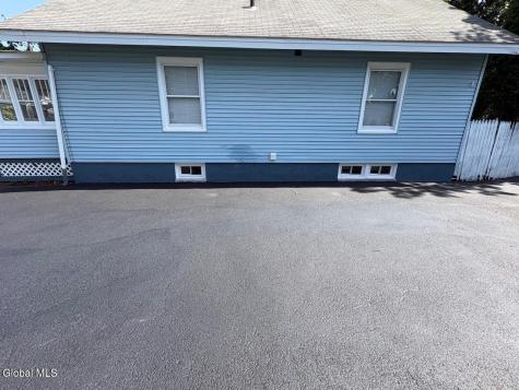 844 Harrison Avenue Schenectady NY 12306