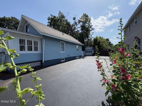 844 Harrison Avenue Schenectady NY 12306