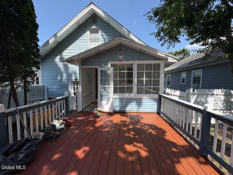 844 Harrison Avenue Schenectady NY 12306
