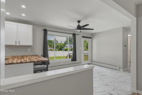 10 Kasper Drive Loudonville NY 12211