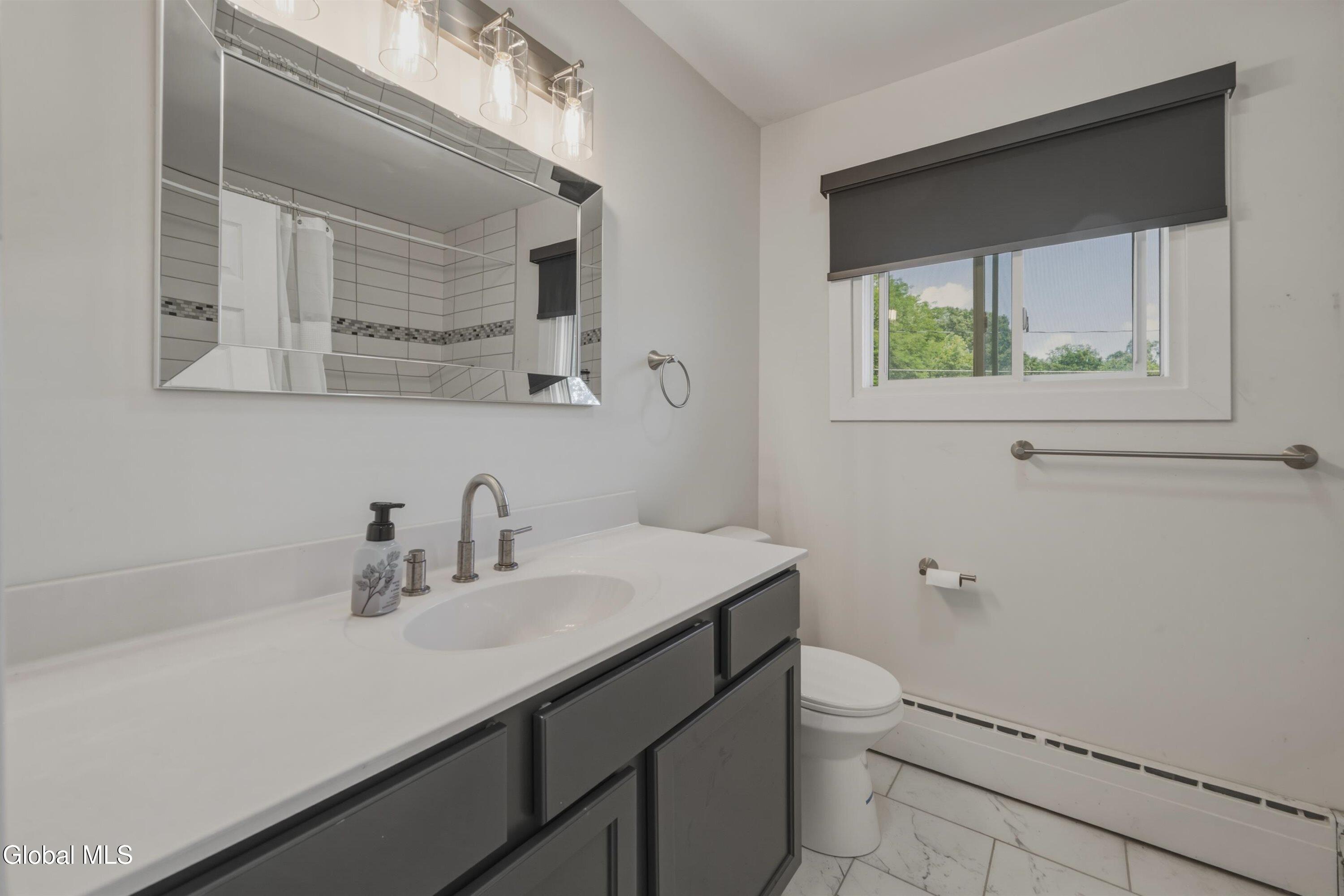 10 Kasper Drive Loudonville NY 12211