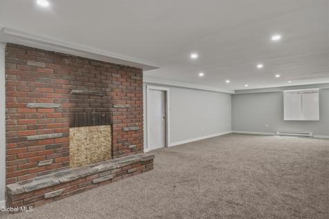 10 Kasper Drive Loudonville NY 12211