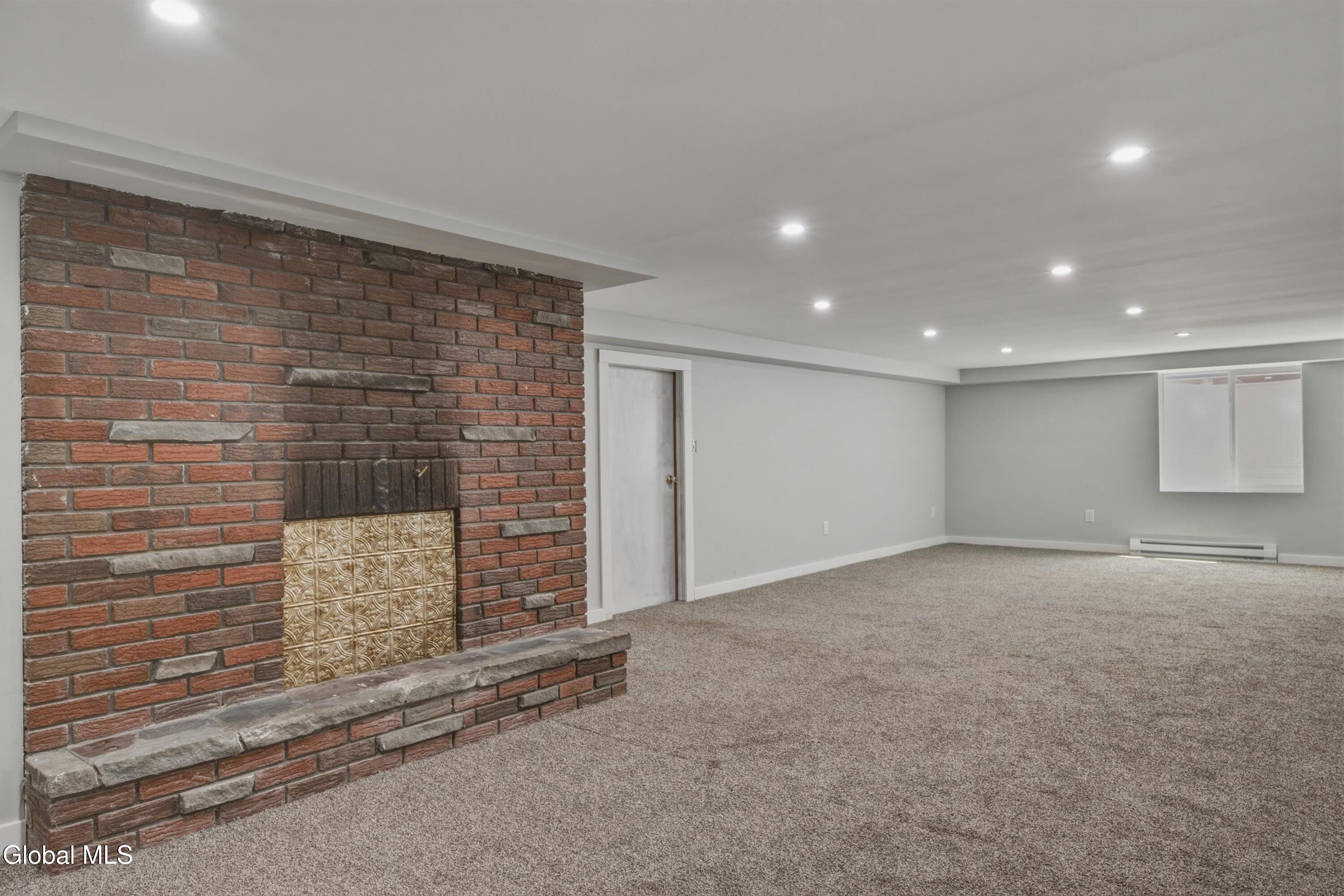 10 Kasper Drive Loudonville NY 12211