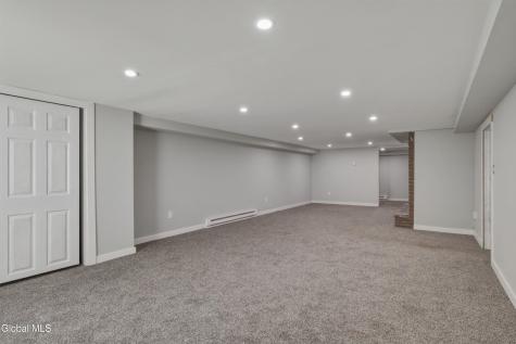 10 Kasper Drive Loudonville NY 12211