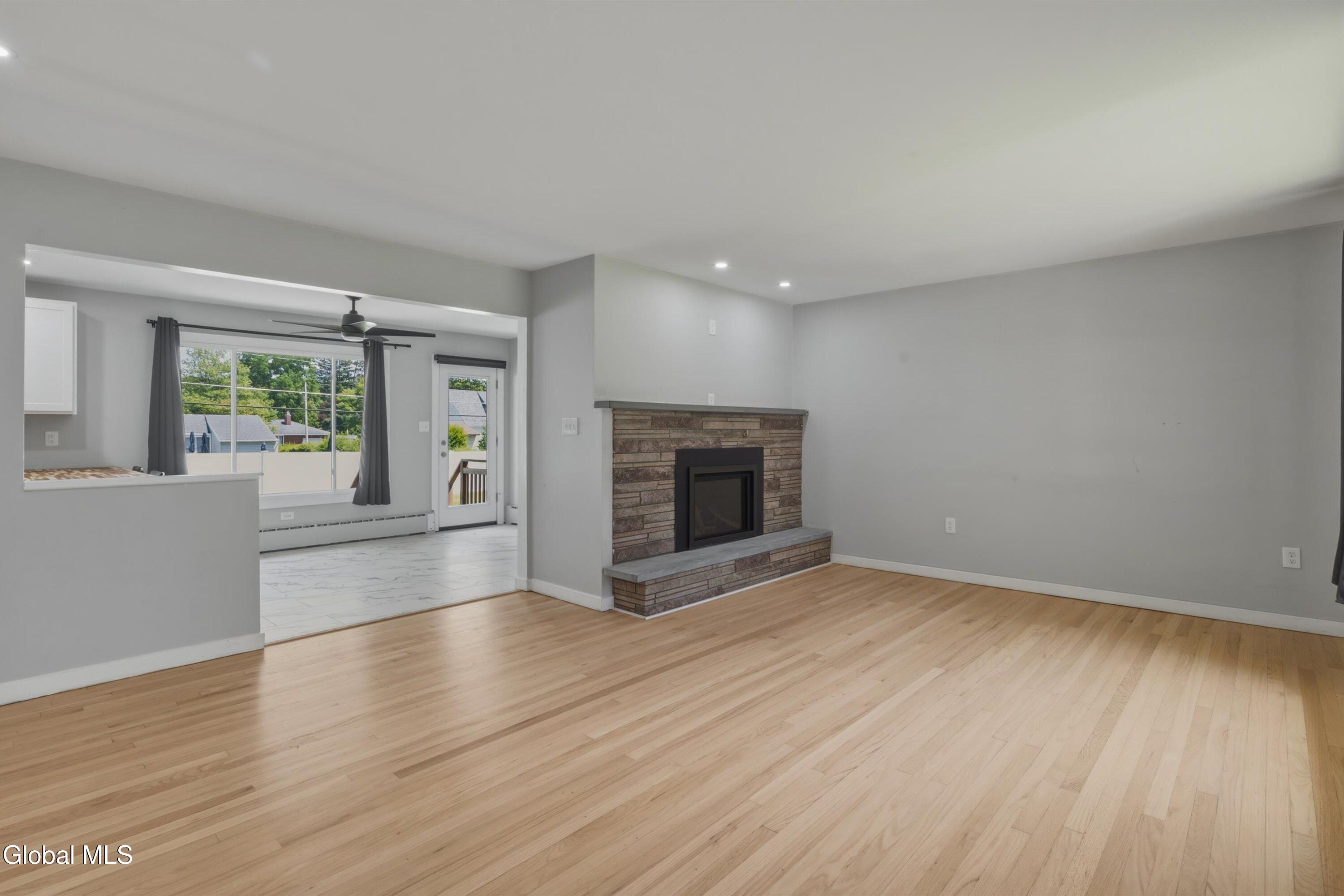 10 Kasper Drive Loudonville NY 12211