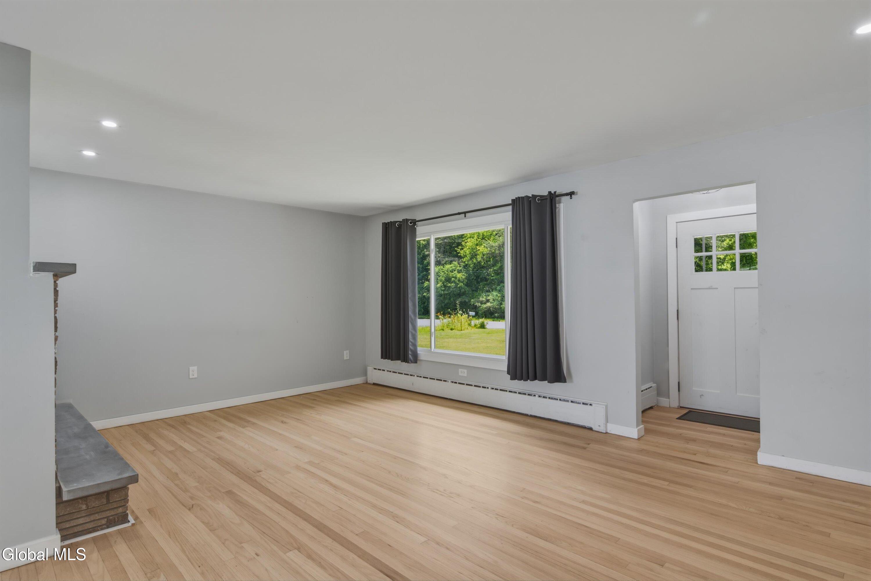 10 Kasper Drive Loudonville NY 12211